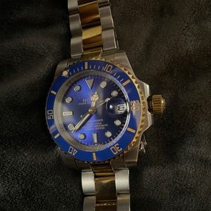 Rolex Submariner oyster perpetual date Royal Blue Dial Watch Men's.